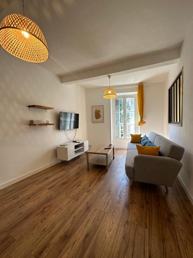 Appartement Minervoise - Gare カルカソンヌ エクステリア 写真